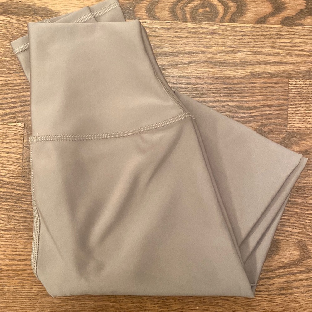 COPY - ALO Yoga Airlift leggings
